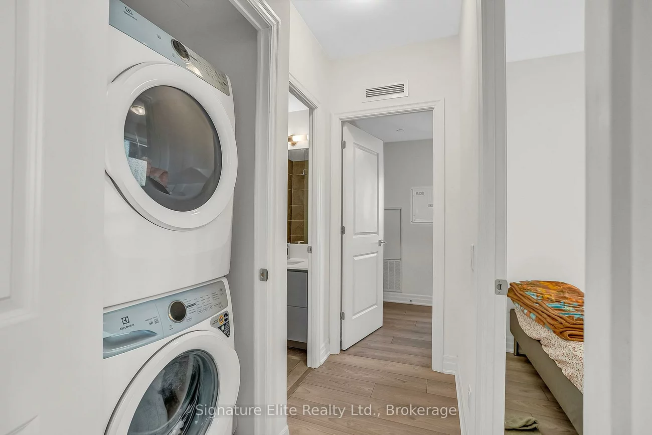 36, Elm, Fairview, Mississauga