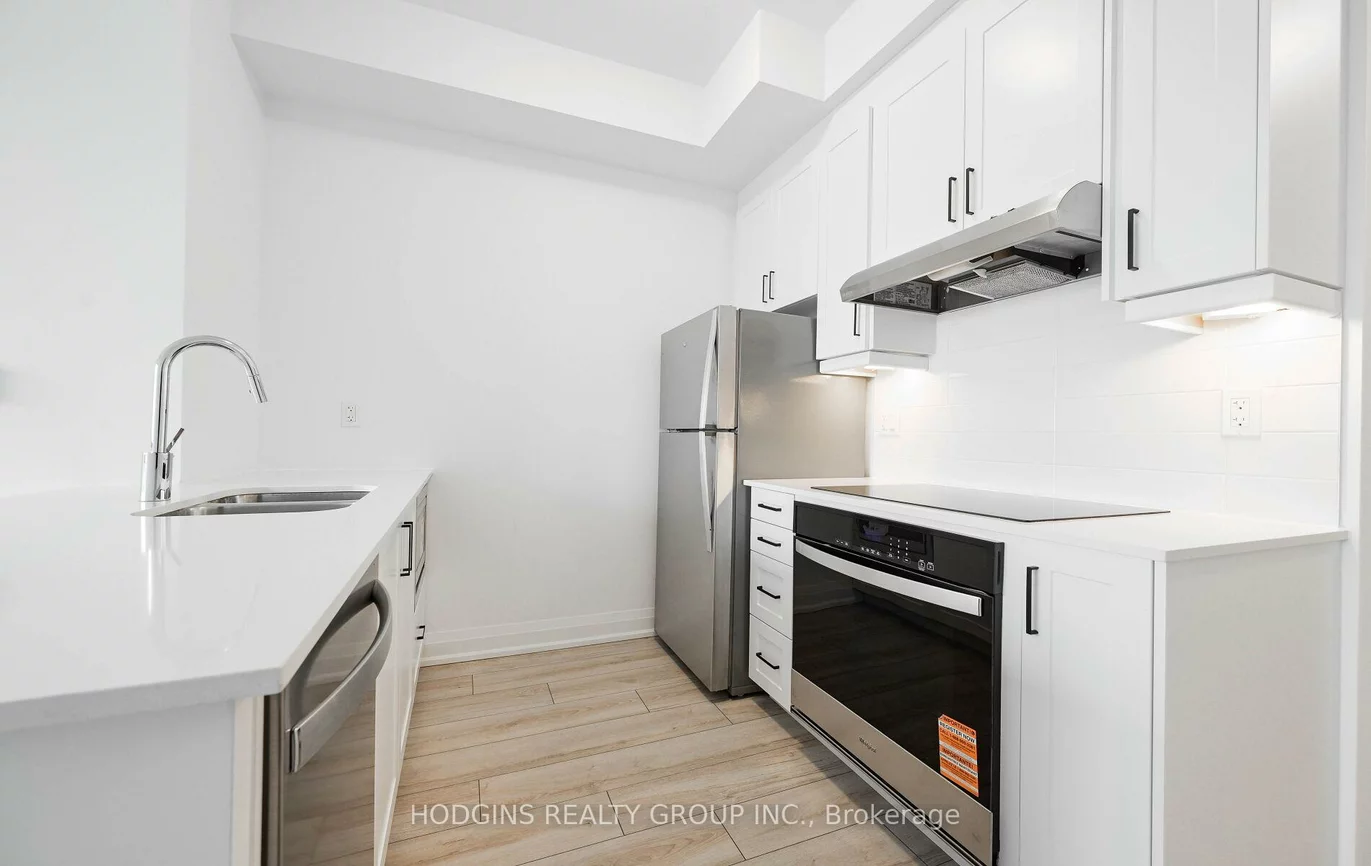 1035, Southdown, Clarkson, Mississauga