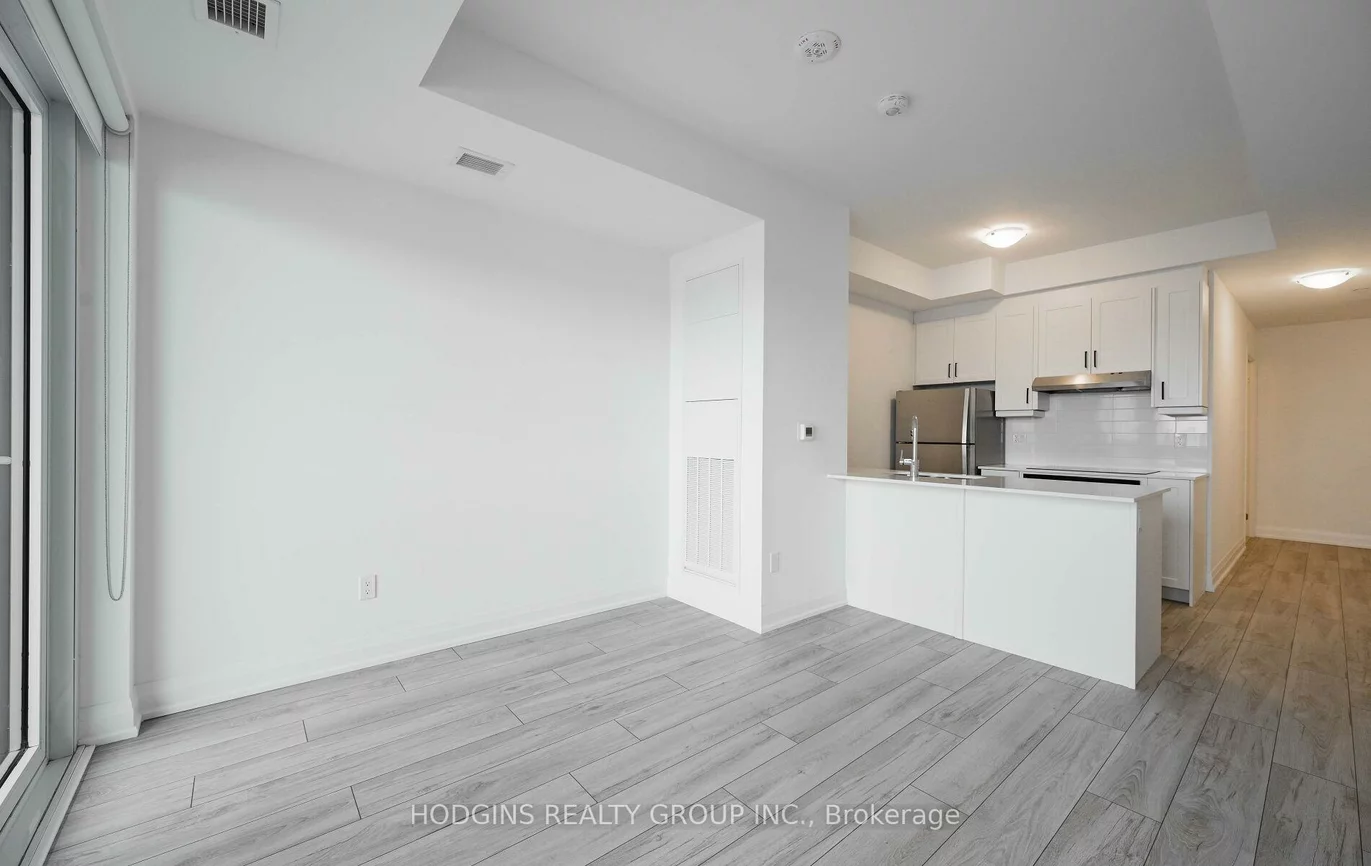 1035, Southdown, Clarkson, Mississauga