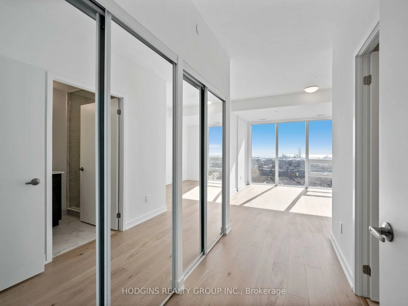 1035, Southdown, Clarkson, Mississauga