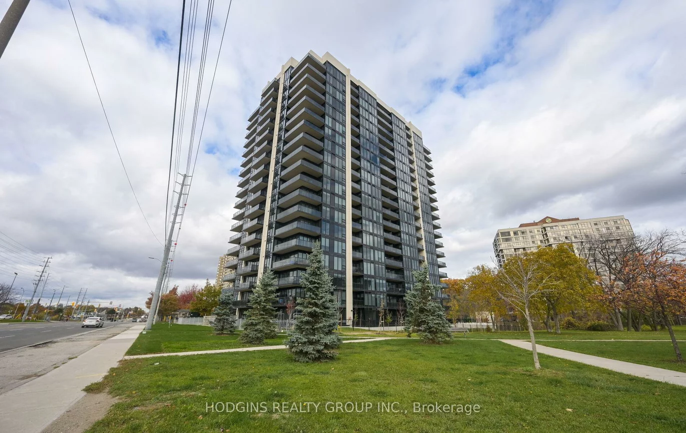1035, Southdown, Clarkson, Mississauga
