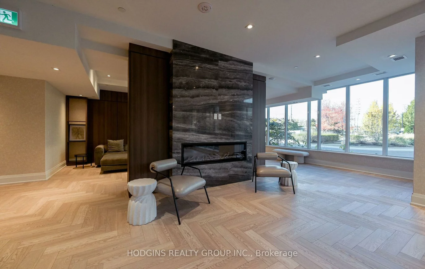 1035, Southdown, Clarkson, Mississauga