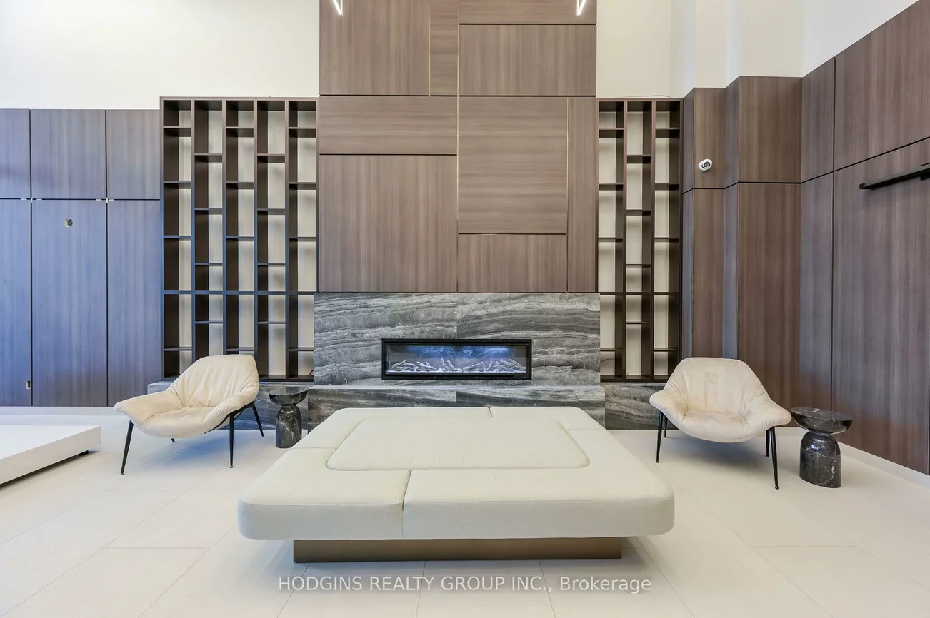 1035, Southdown, Clarkson, Mississauga