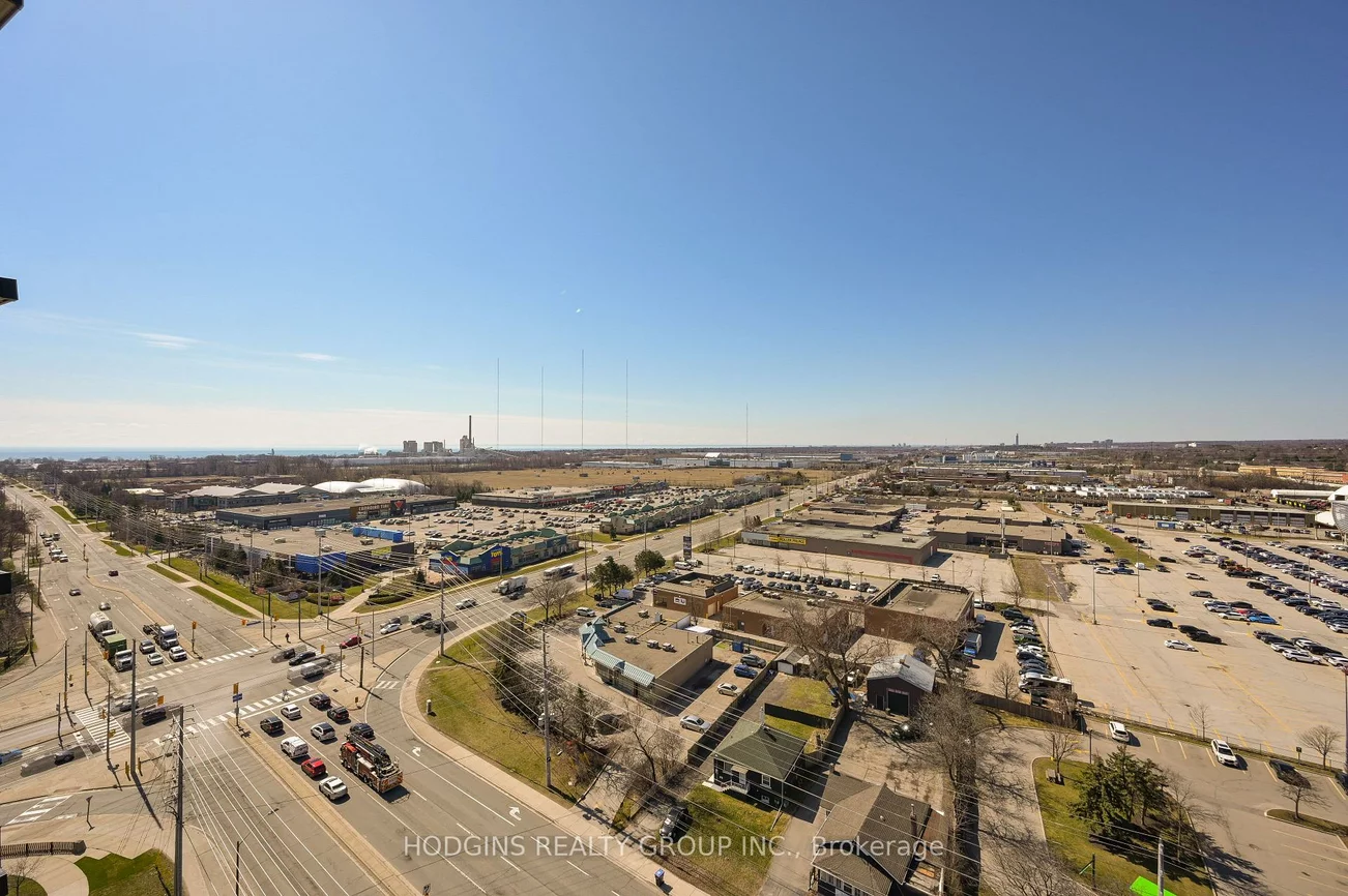 1035, Southdown, Clarkson, Mississauga