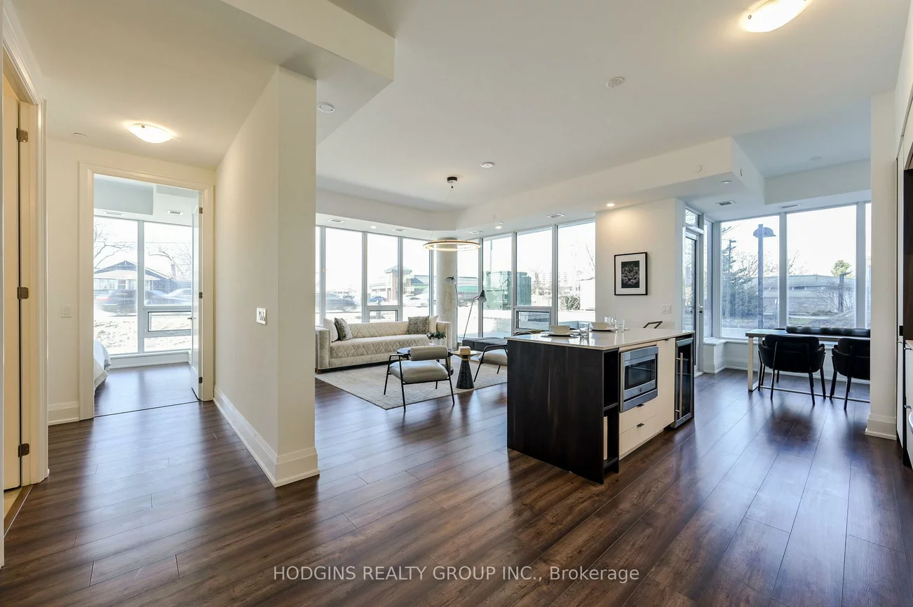 1035, Southdown, Clarkson, Mississauga