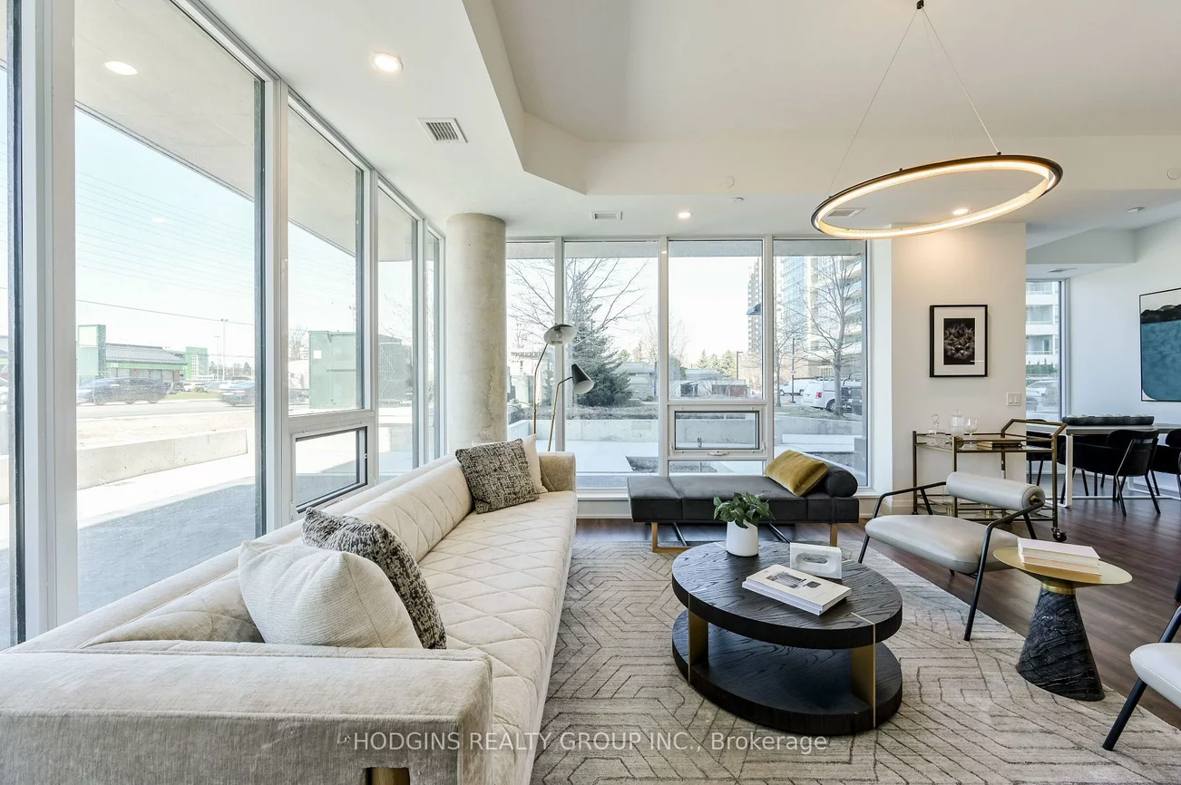 1035, Southdown, Clarkson, Mississauga