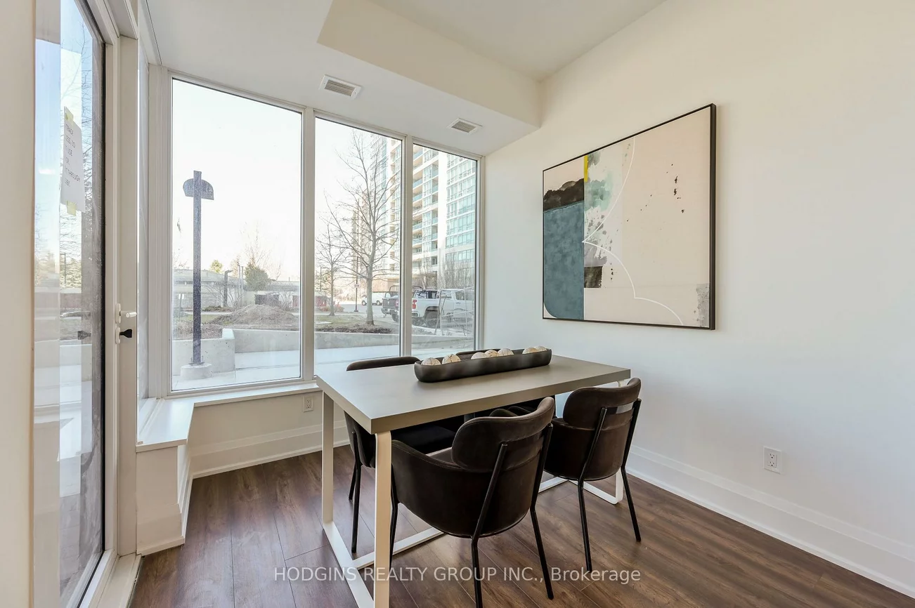 1035, Southdown, Clarkson, Mississauga