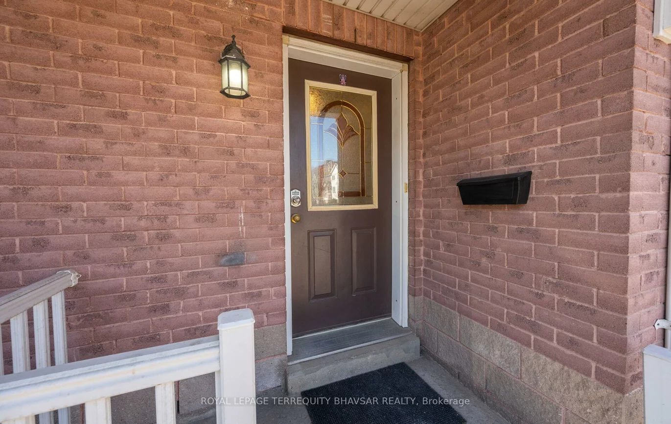 6830, Meadowvale Town Centre, Meadowvale, Mississauga