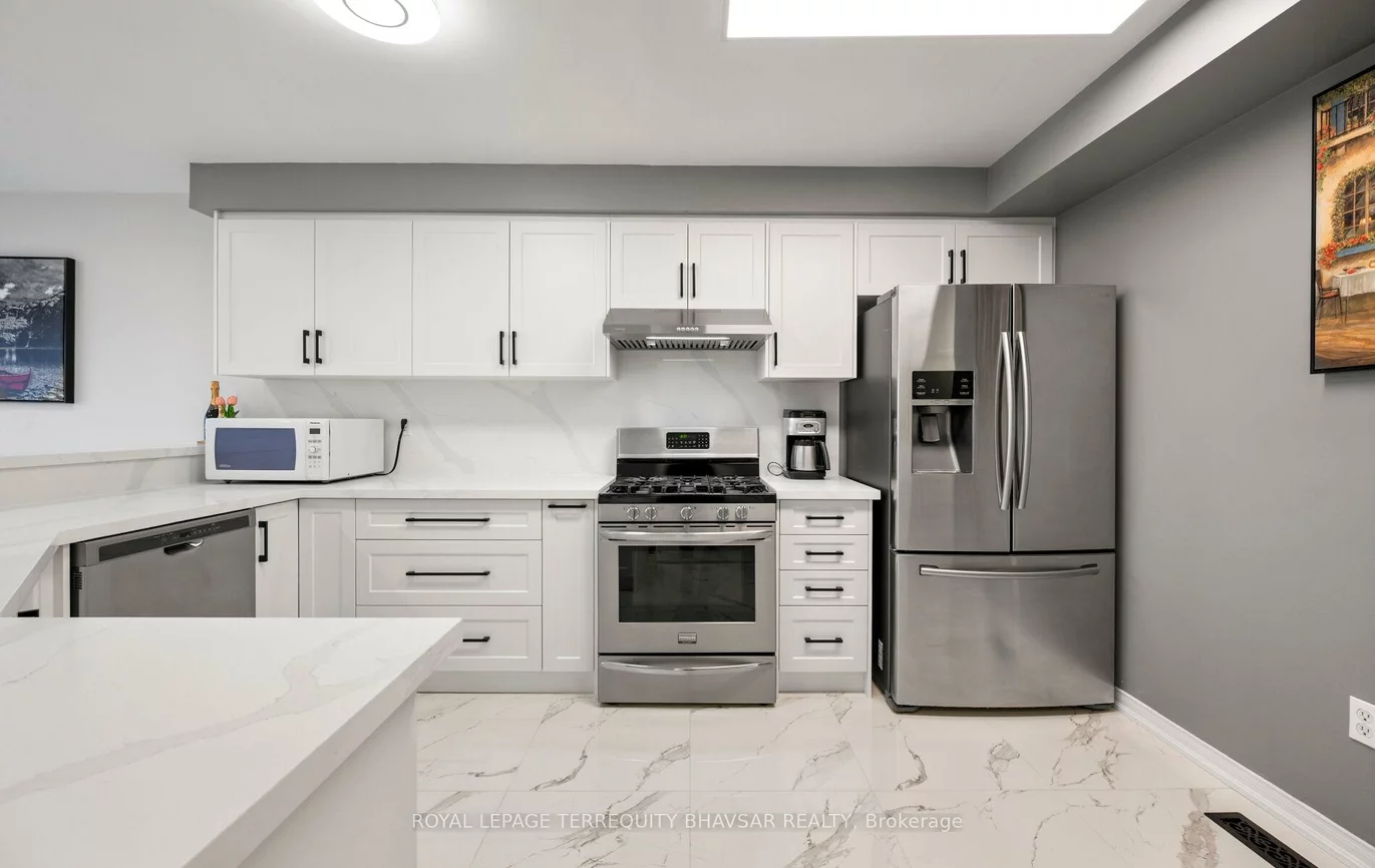 6830, Meadowvale Town Centre, Meadowvale, Mississauga