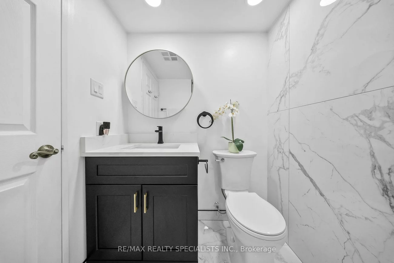 4460, Tucana, Hurontario, Mississauga