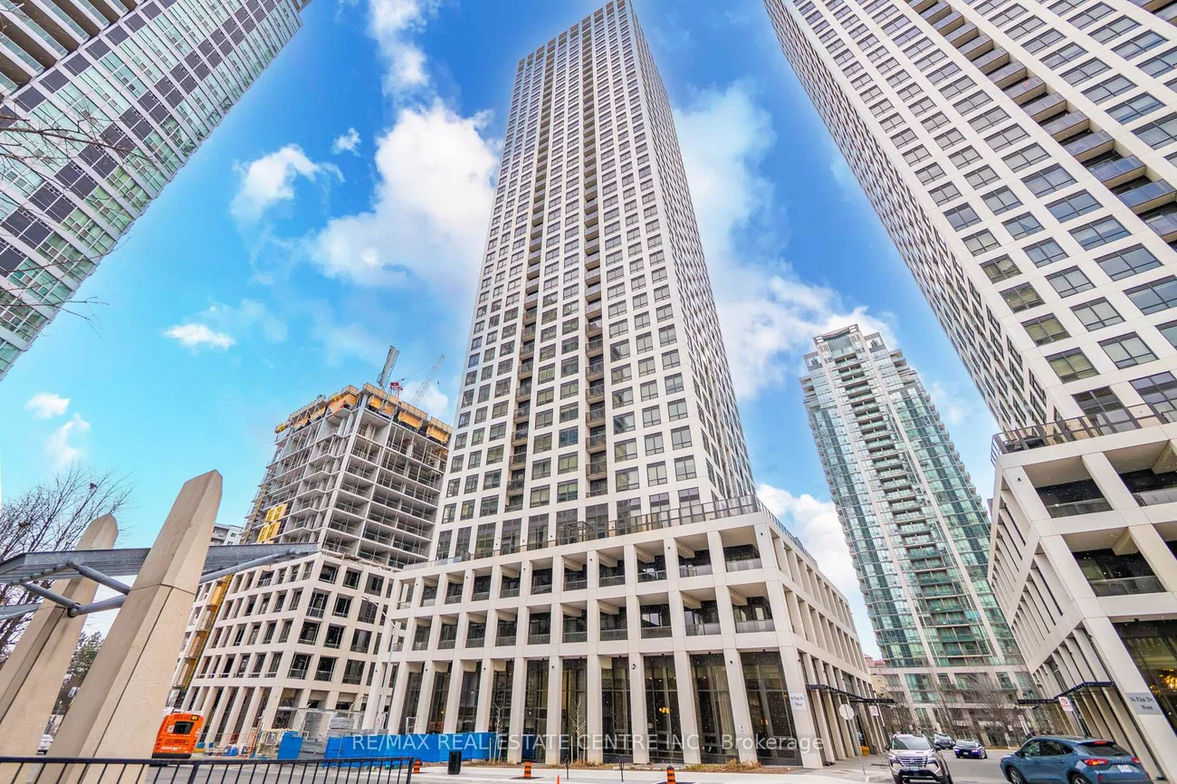 30, Elm, Fairview, Mississauga