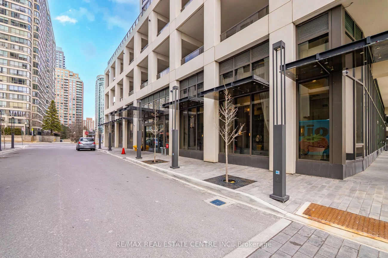 30, Elm, Fairview, Mississauga