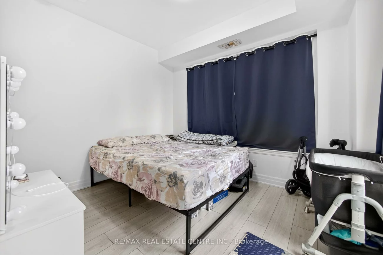 30, Elm, Fairview, Mississauga