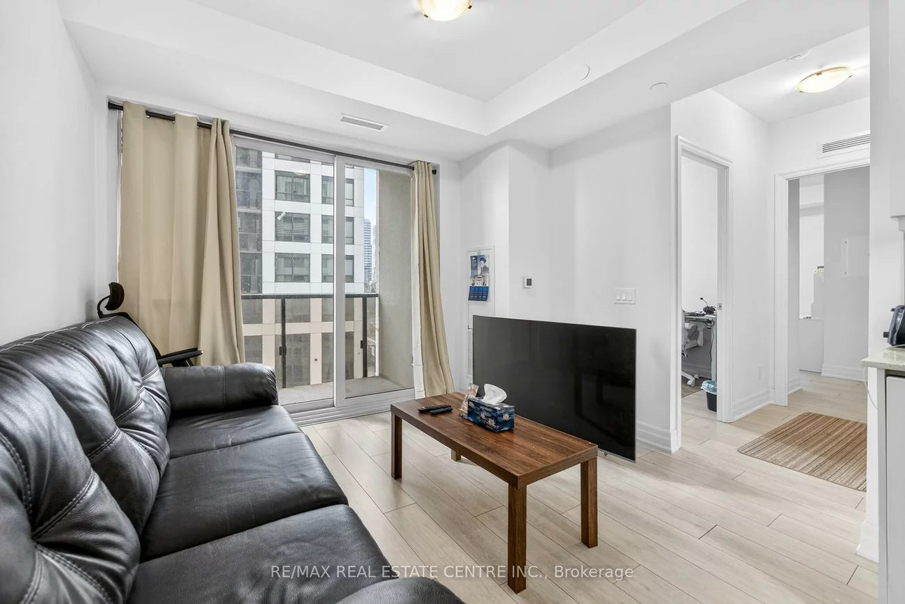 30, Elm, Fairview, Mississauga