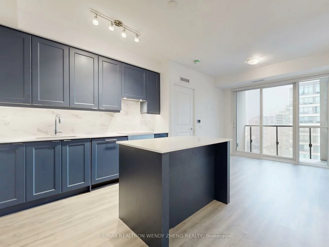 36, Elm, Fairview, Mississauga