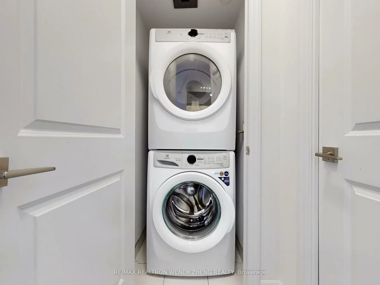 36, Elm, Fairview, Mississauga