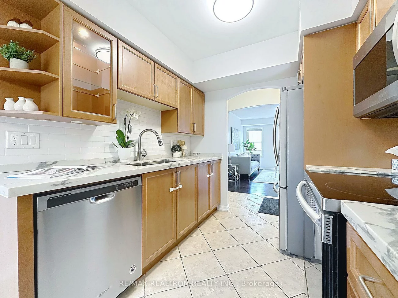 750, Neighbourhood, Cooksville, Mississauga