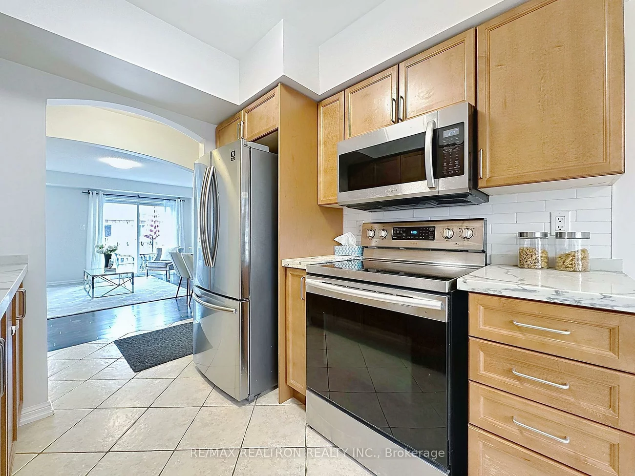 750, Neighbourhood, Cooksville, Mississauga