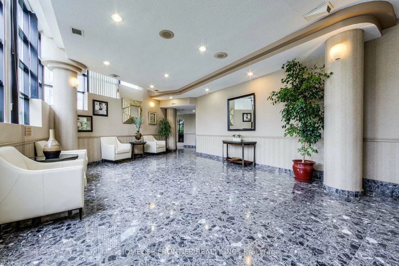 35, Trailwood, Hurontario, Mississauga
