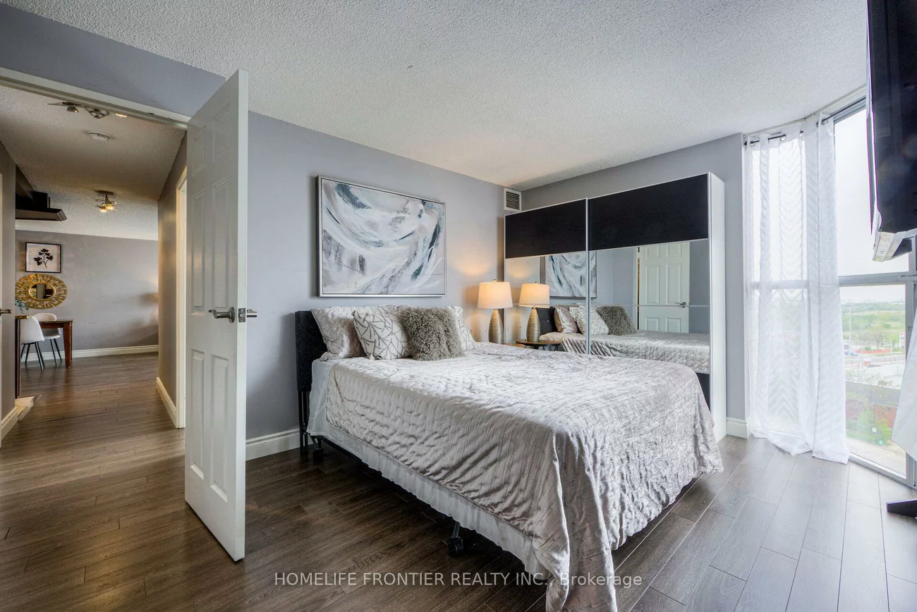 35, Trailwood, Hurontario, Mississauga