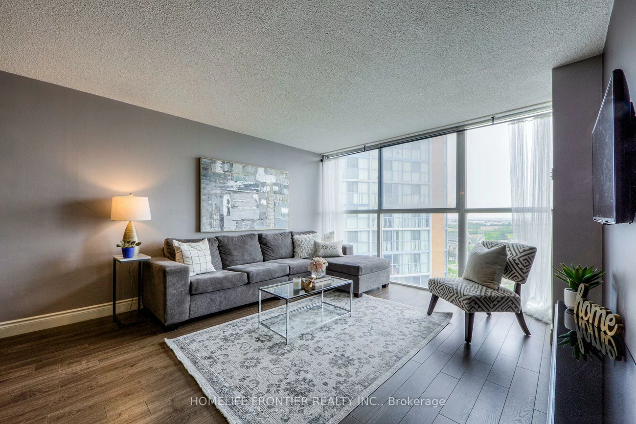 35, Trailwood, Hurontario, Mississauga