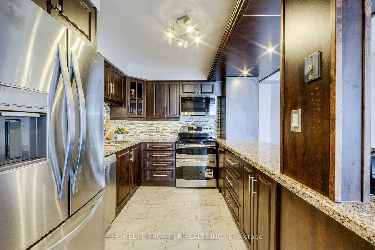 35, Trailwood, Hurontario, Mississauga