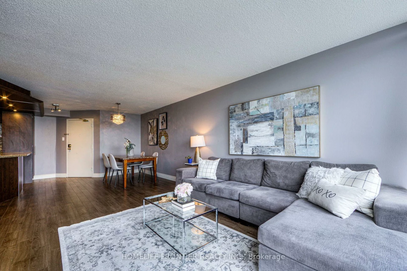 35, Trailwood, Hurontario, Mississauga
