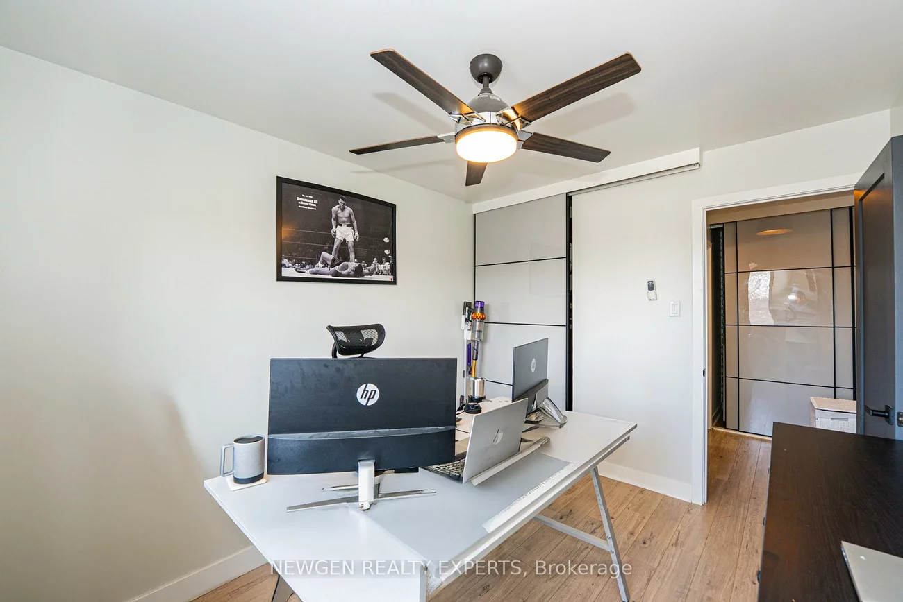 2001, Bonnymede, Clarkson, Mississauga