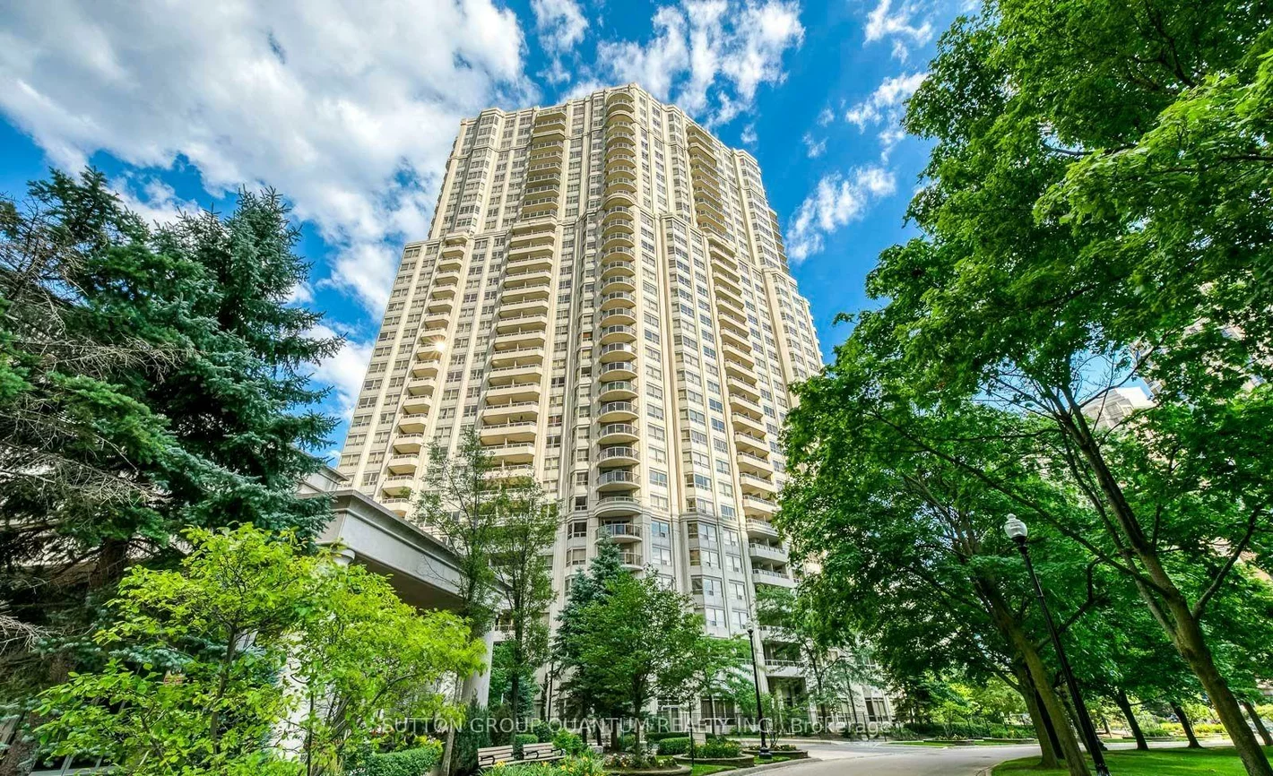 25, Kingsbridge Garden, Hurontario, Mississauga