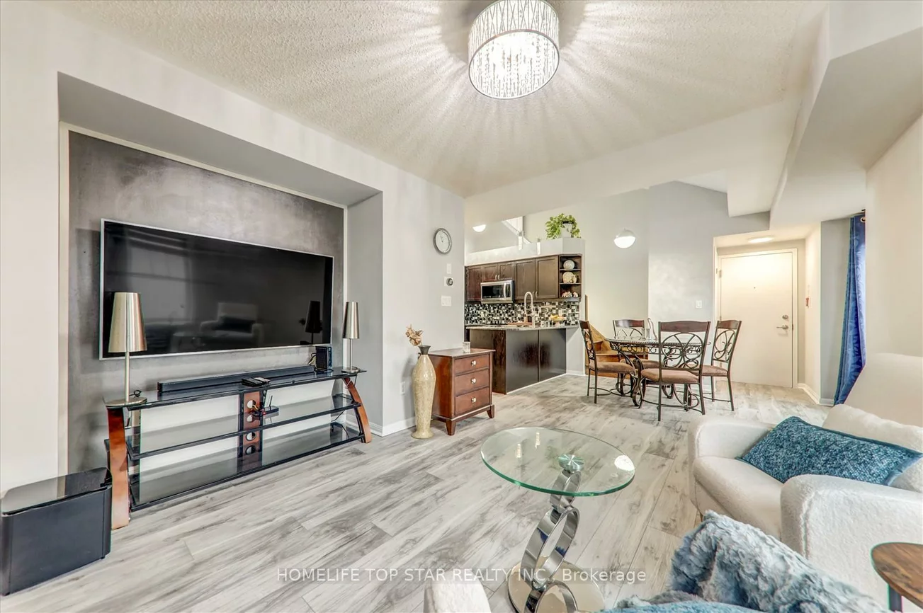 710, Neighbourhood, Cooksville, Mississauga