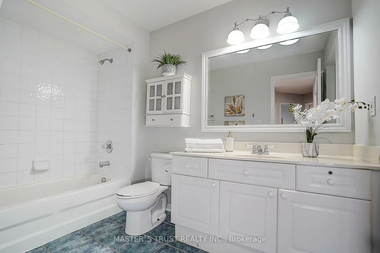 5535, Glen Erin, Central Erin Mills, Mississauga