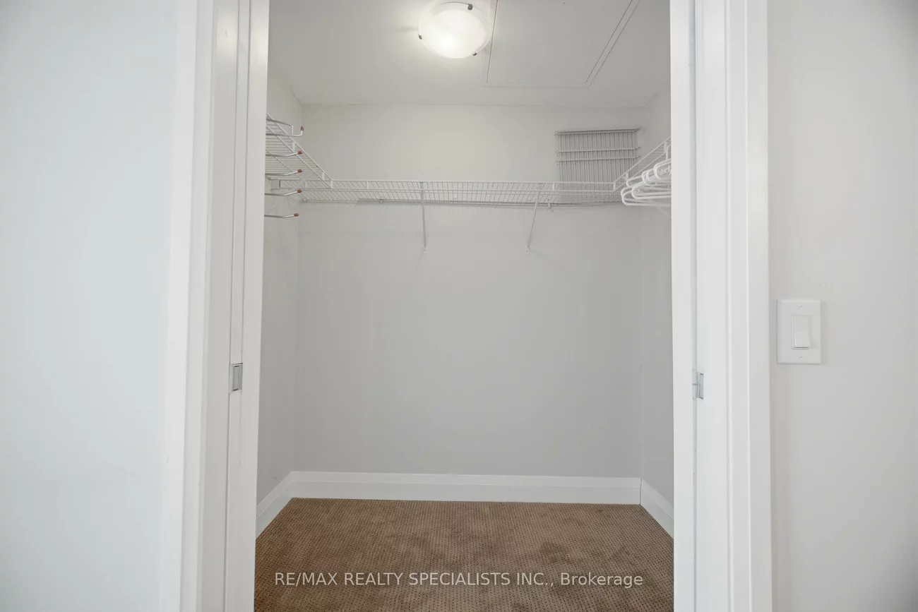 1, Hurontario, Port Credit, Mississauga