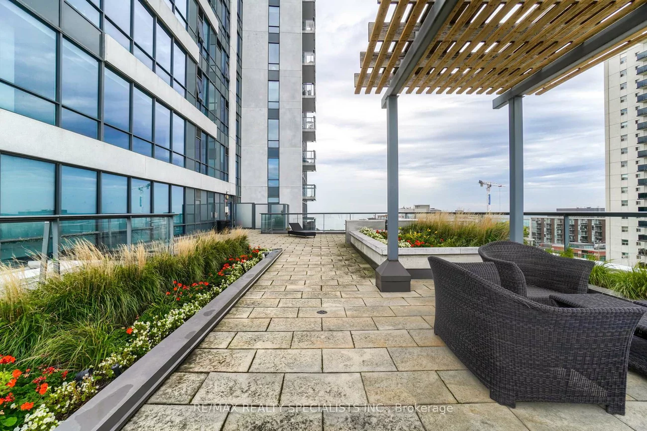 1, Hurontario, Port Credit, Mississauga