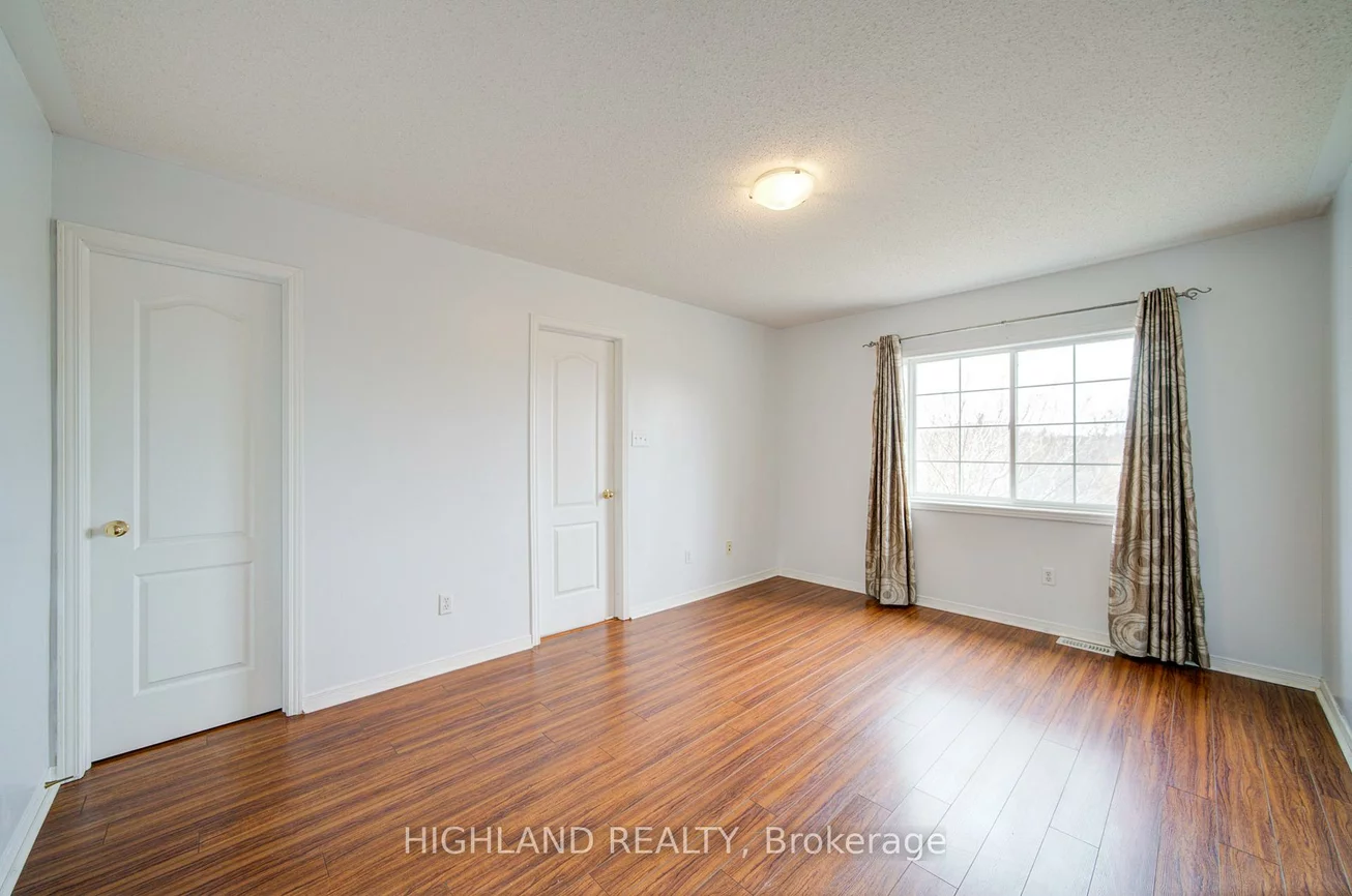 6399, Spinnaker, Meadowvale Village, Mississauga