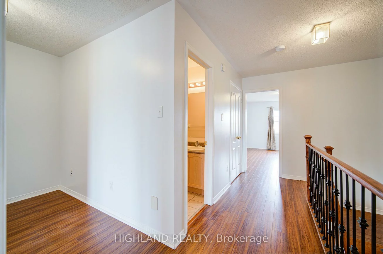 6399, Spinnaker, Meadowvale Village, Mississauga