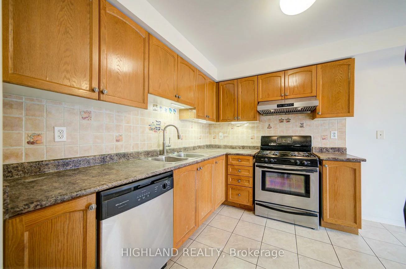 6399, Spinnaker, Meadowvale Village, Mississauga