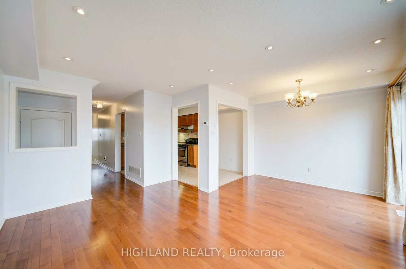 6399, Spinnaker, Meadowvale Village, Mississauga