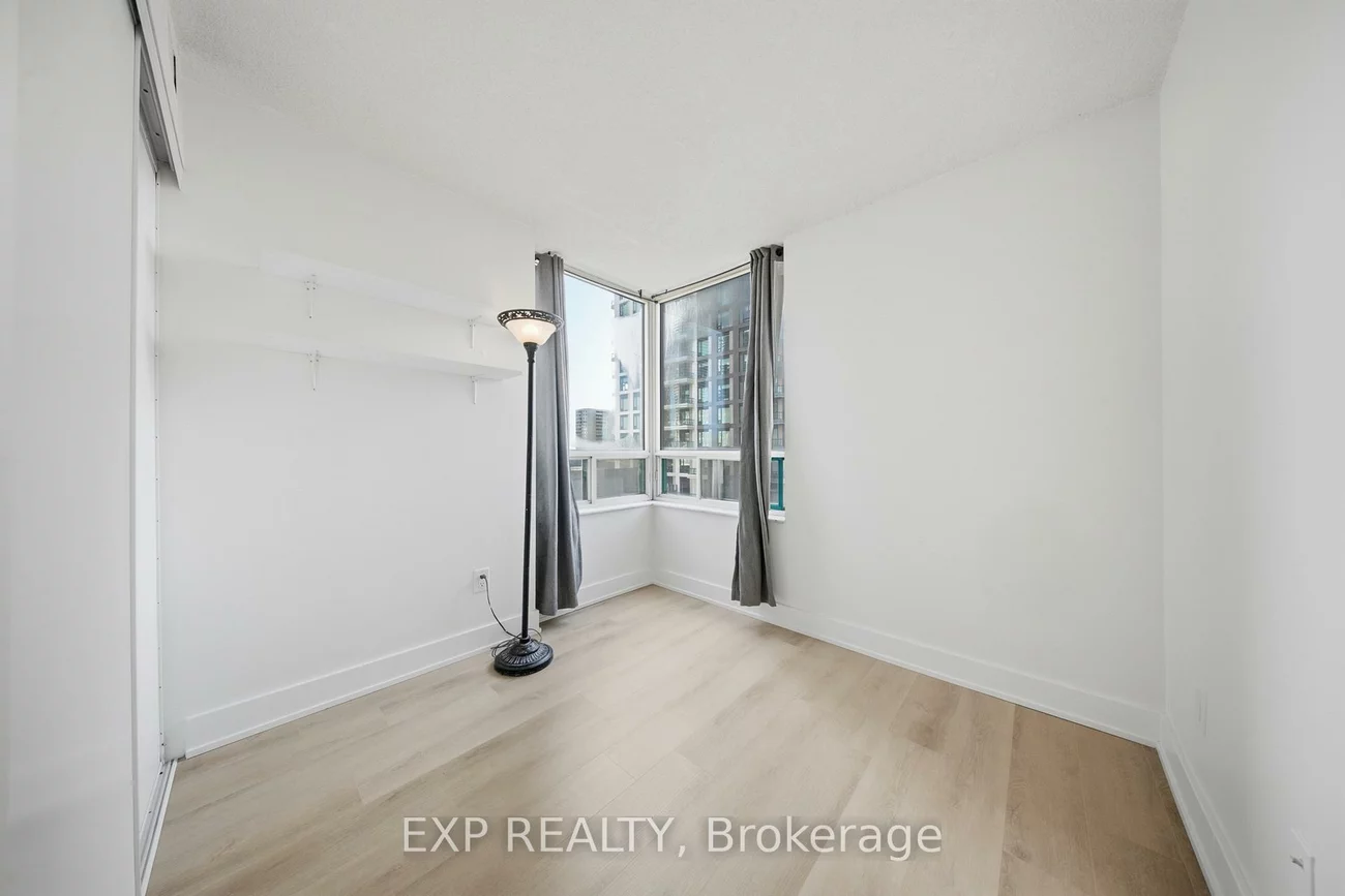 265, Enfield, City Centre, Mississauga