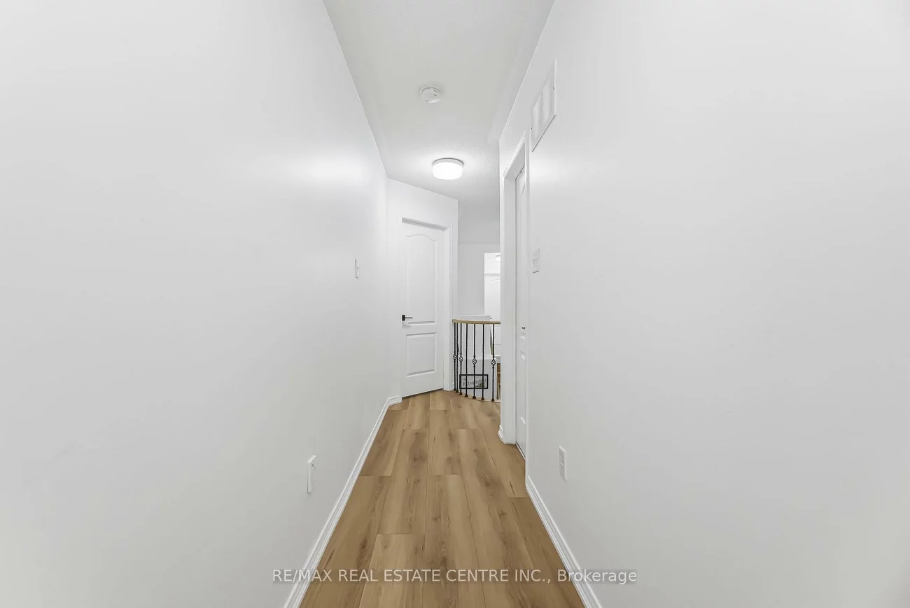 2665, Thomas, Central Erin Mills, Mississauga