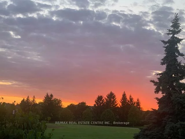 2665, Thomas, Central Erin Mills, Mississauga