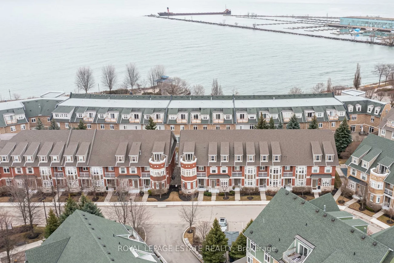 66, Compass, Port Credit, Mississauga