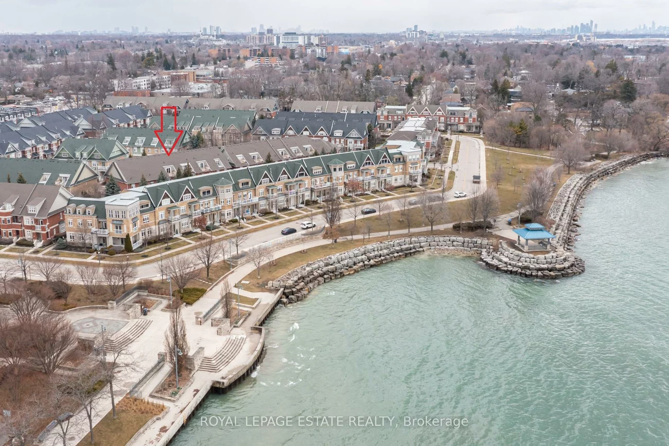 66, Compass, Port Credit, Mississauga