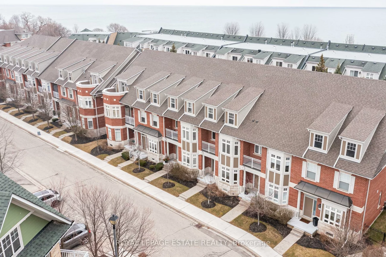 66, Compass, Port Credit, Mississauga