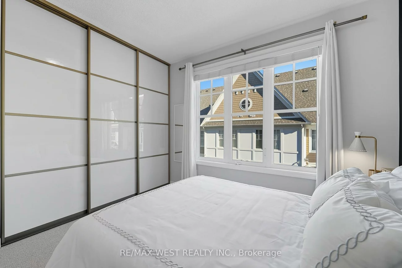 1011, Deta, Lakeview, Mississauga