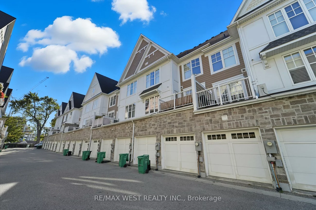 1011, Deta, Lakeview, Mississauga