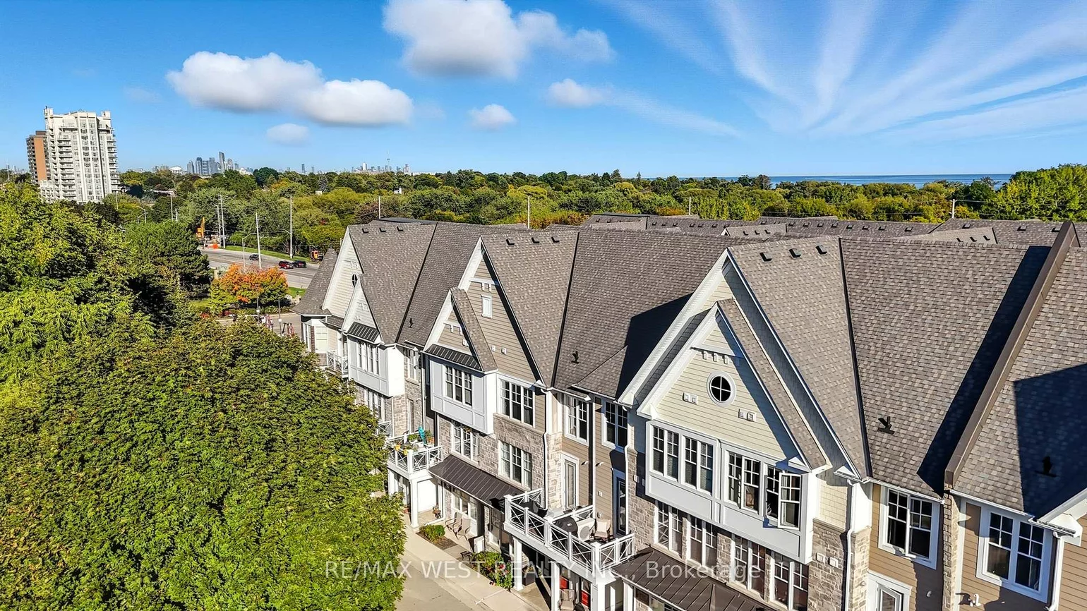 1011, Deta, Lakeview, Mississauga