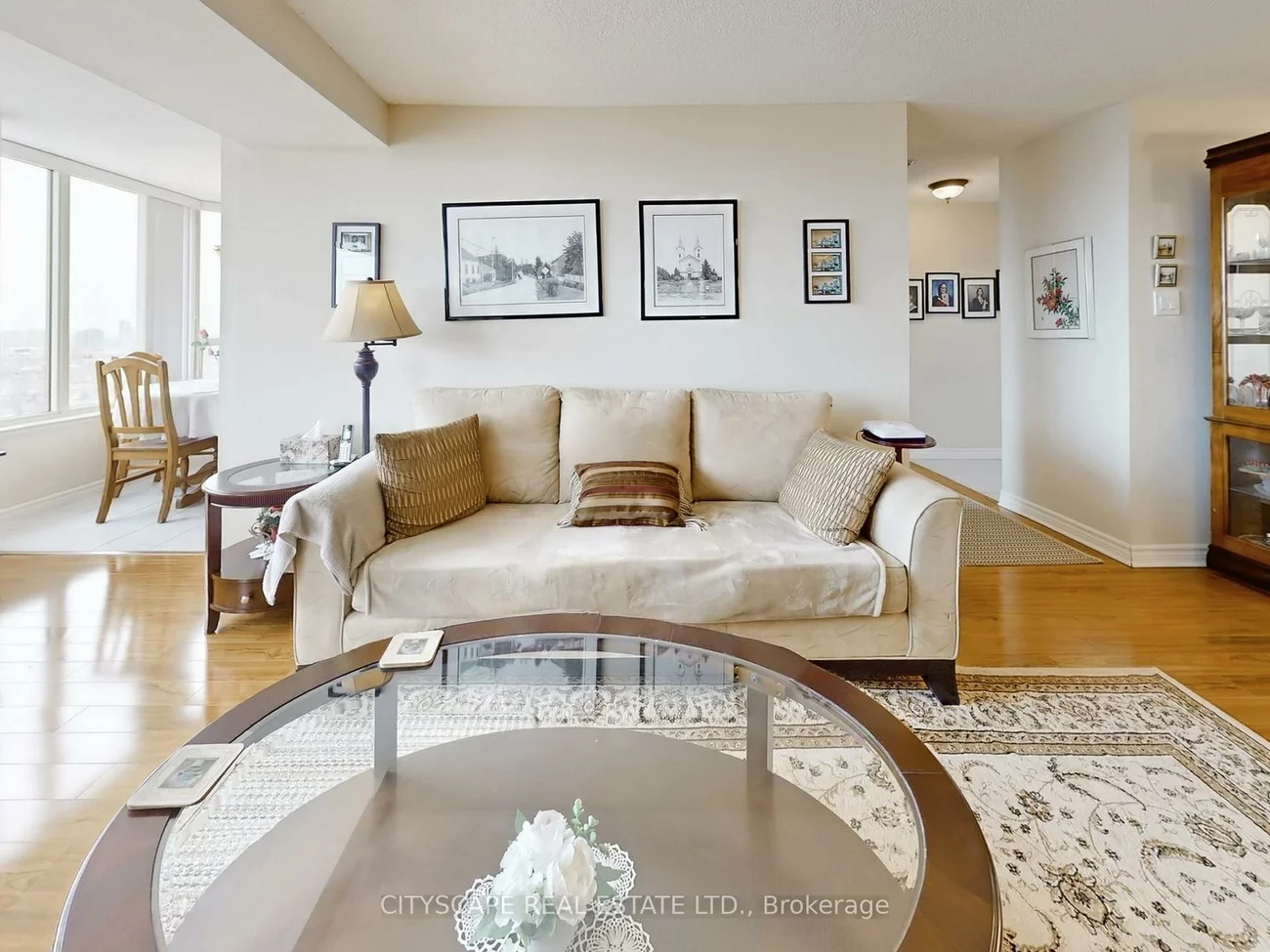 700, Constellation, Hurontario, Mississauga