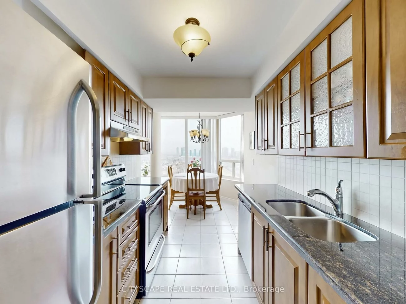 700, Constellation, Hurontario, Mississauga