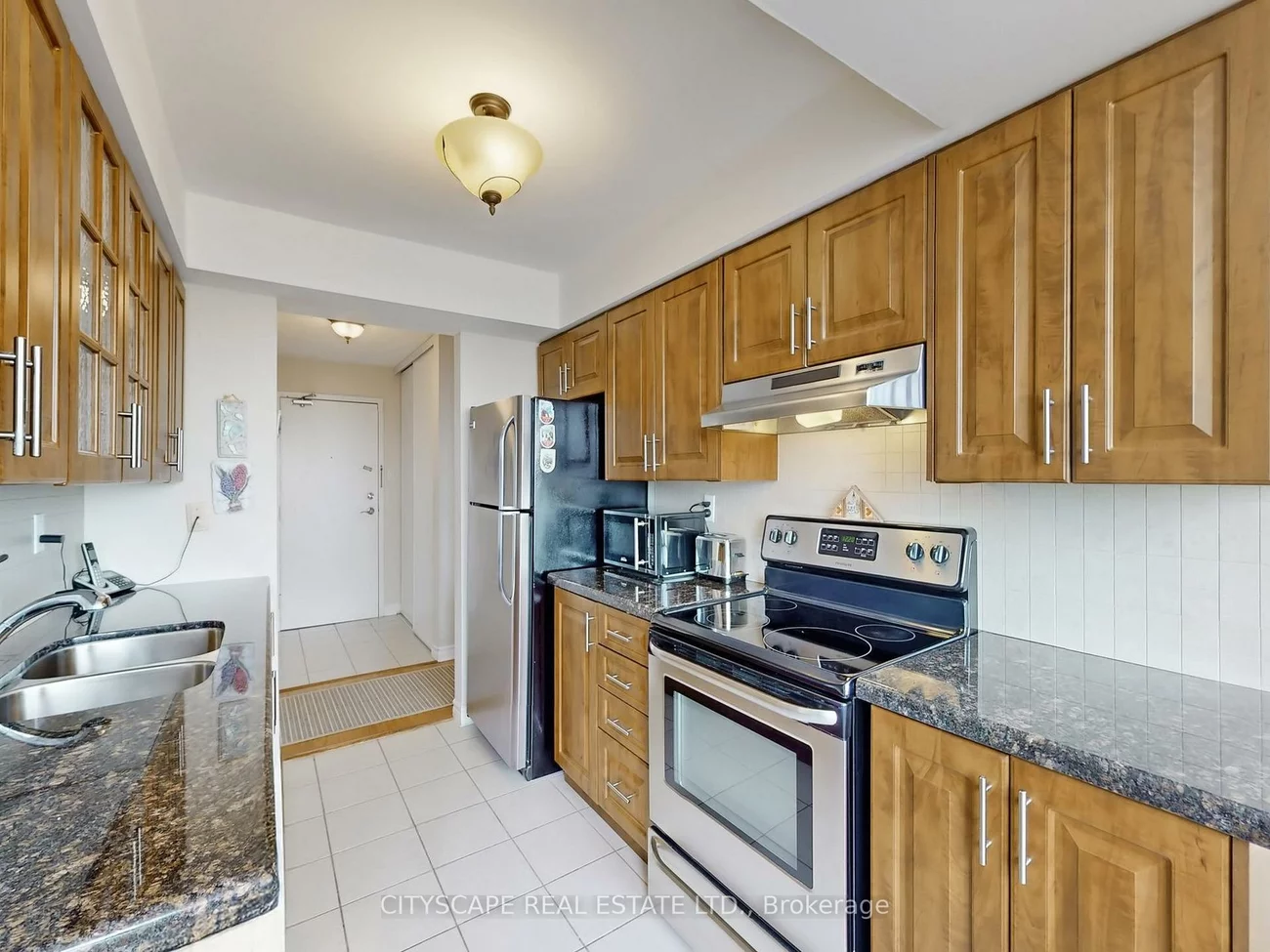 700, Constellation, Hurontario, Mississauga