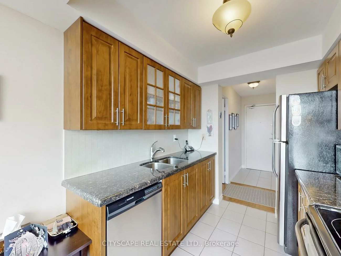 700, Constellation, Hurontario, Mississauga